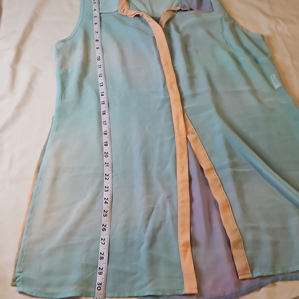 Sheer Pastel Button Up Collared Tunic/ Cover Up size 13 Large - Picture 8 of 8
